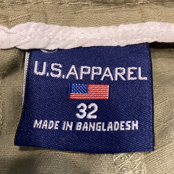 Men's Lightweight Olive Cargo Shorts Buttoned Multiple Pockets - Sz 32* - Picture 3 of 11